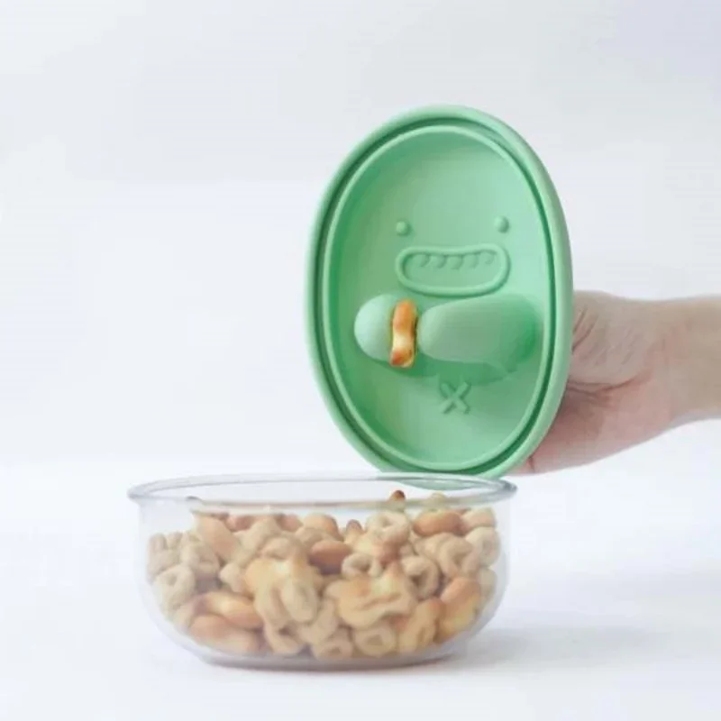 Hands-free snack box, no crumb - Food Snacks Box review and price