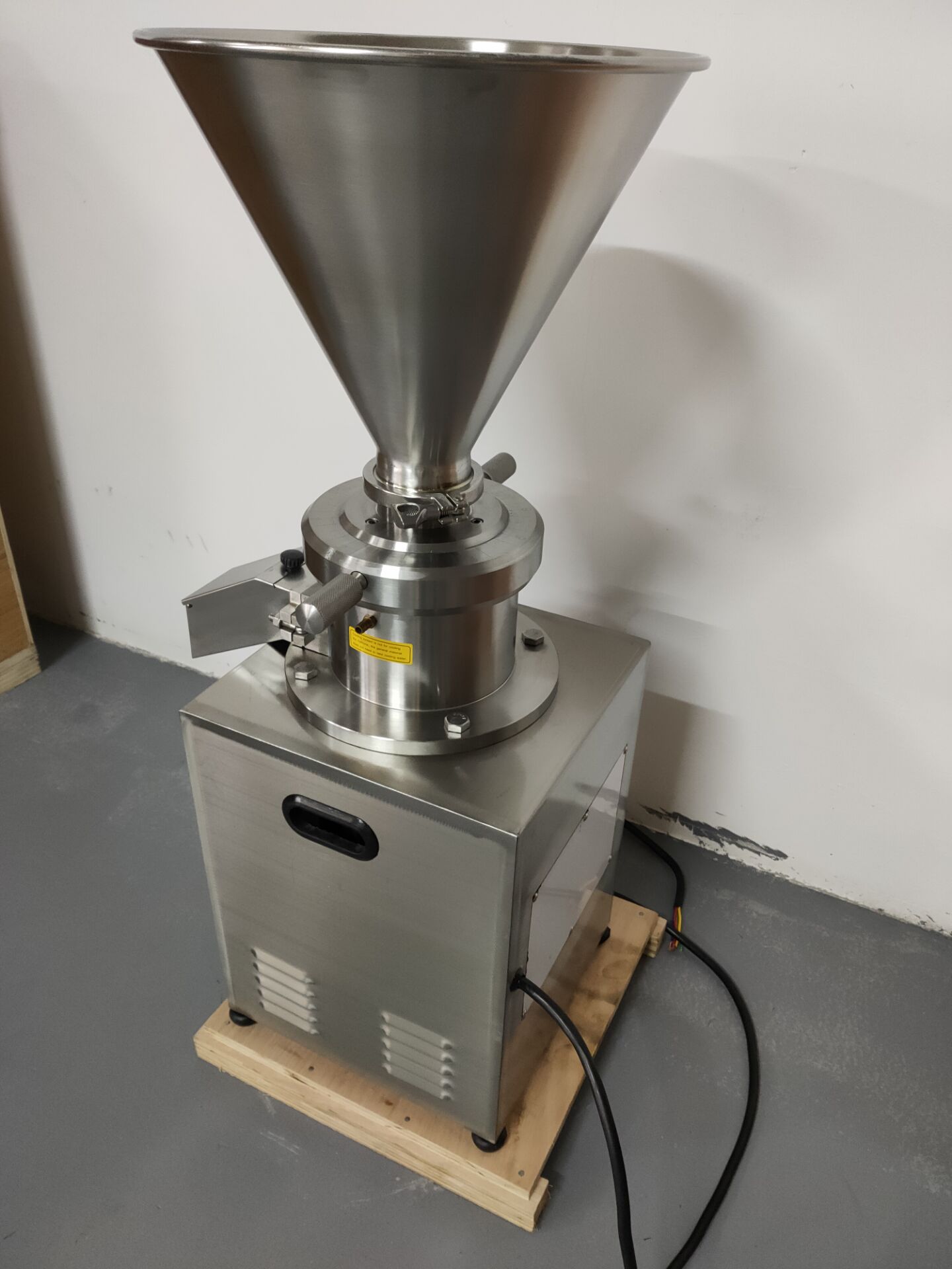 Peanut Butter Machine Maker Co - Peanut Butter Snack review and price